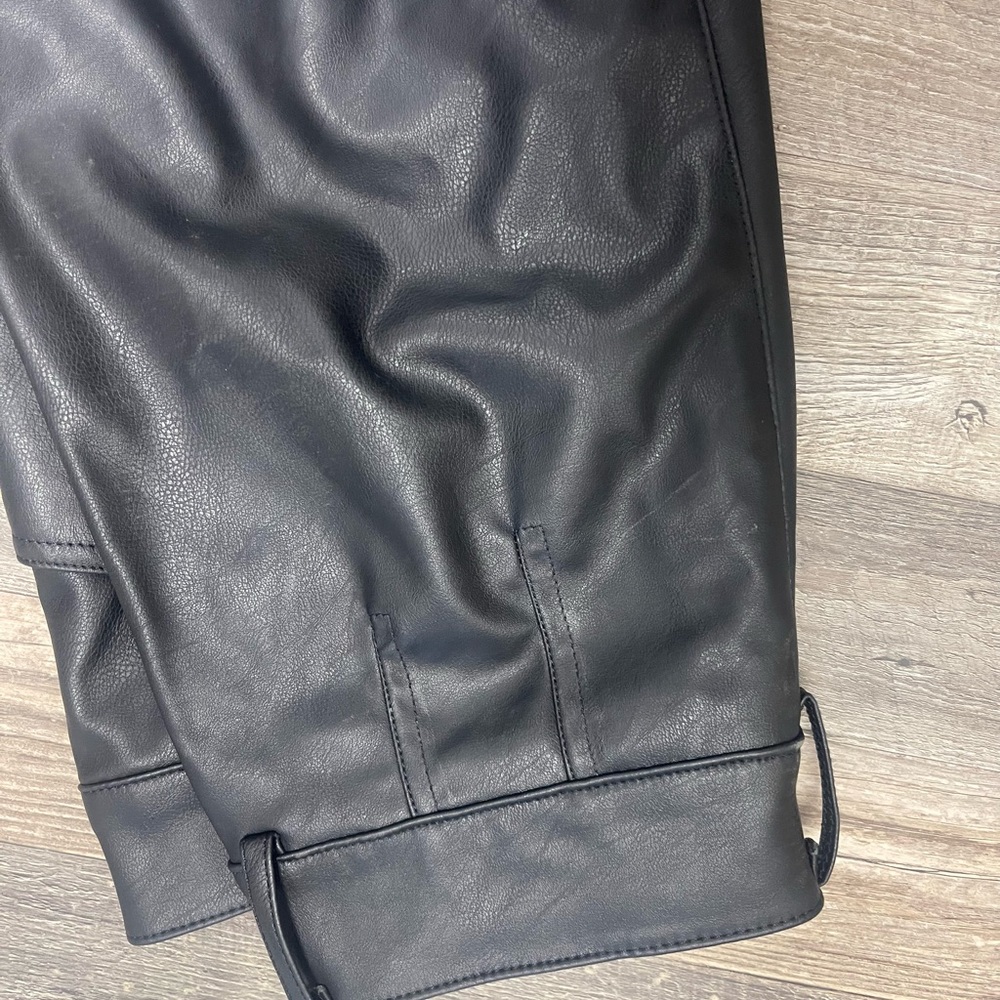 H&M faux leather slacks - Picture 2 of 4